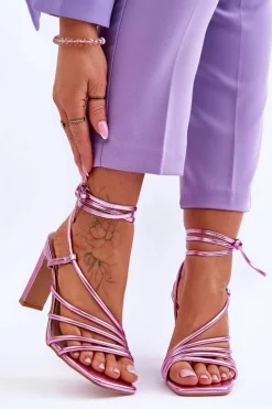 Modne Wiązane Sandały Na Obcasie Różowe Tessoro