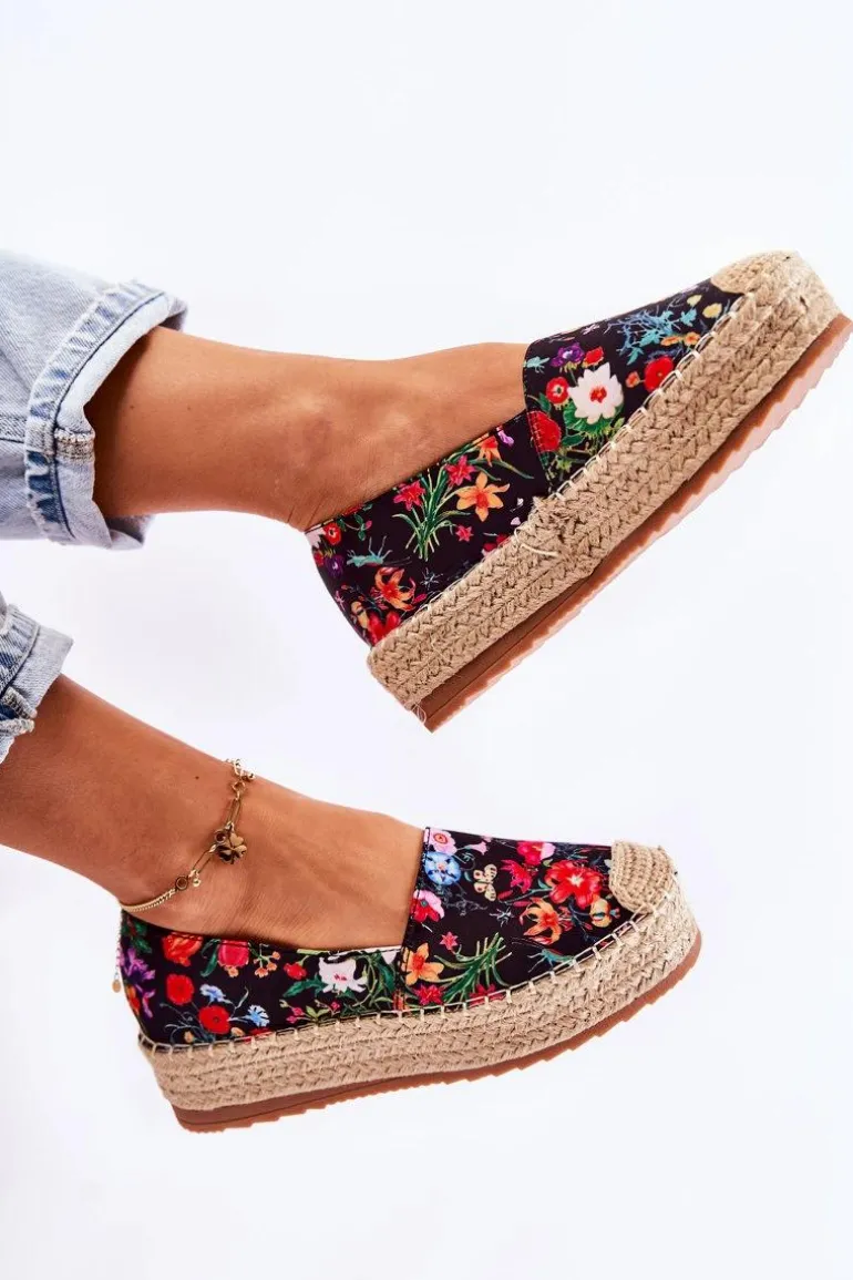 Modne Wsuwane Espadryle W Kwiaty Czarne Morice