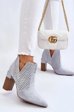 Modne Zamszowe Ażurowe Botki Na Obcasie Szare Genevi