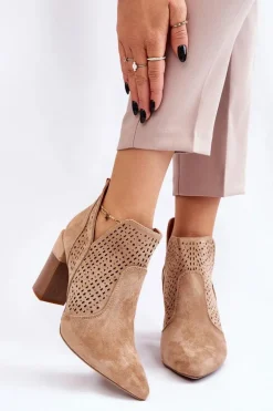 Modne Zamszowe Ażurowe Botki Na Obcasie Beżowe Genevi