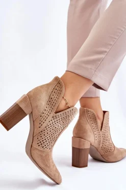 Modne Zamszowe Ażurowe Botki Na Obcasie Beżowe Genevi