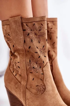 Modne Zamszowe Botki Kowbojki W Kwiaty Camel Coralie