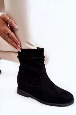 Modne Zamszowe Botki Na Ukrytym Koturnie Czarne Finney