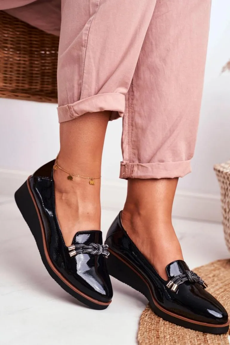 Mokasyny Damskie Czarne Lakierowane Na Koturnie Abba