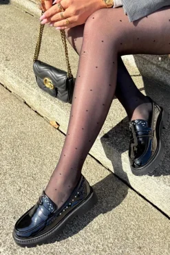 Mokasyny Damskie Lakierowane Ze Zdobieniem Czarne Nallae