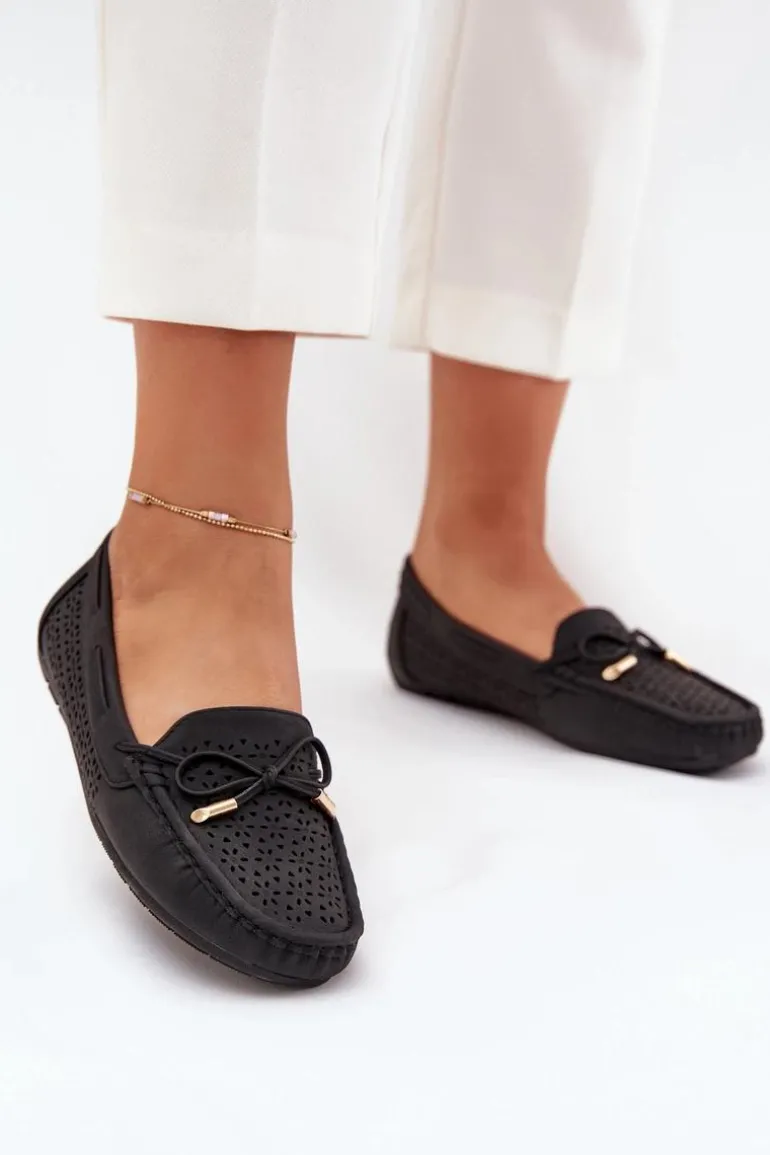 Mokasyny Damskie Z Ażurowym Wzorem I Wiązaniem Czarne Mirisa