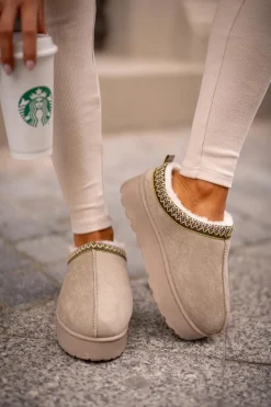 Śniegowce Damskie Na Platformie Ocieplane Futerkiem Zielone Remenia