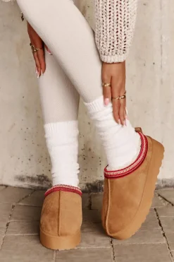 Śniegowce Damskie Na Platformie Ocieplane Futerkiem Camel Remenia