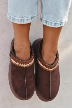 Śniegowce Damskie Niskie Z Ruchomym Paskiem I Haftem Na Platformie Czekoladowe Lyrisse