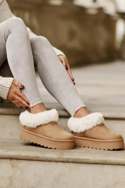 Śniegowce Z Niską Cholewką Z Futerkiem Na Platformie Eko Zamszowe Camel Neathoria