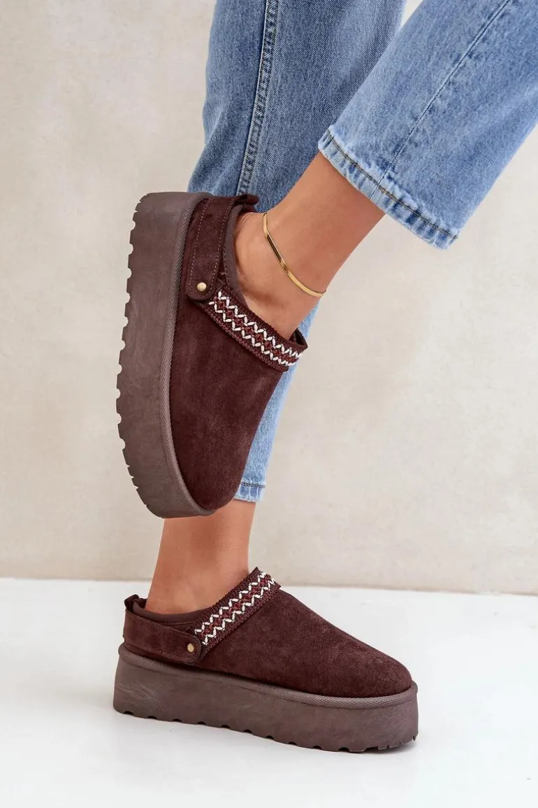 Śniegowce Z Ozdobnym Haftem Czekoladowe Selithria