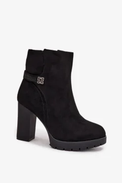 Ocieplane Botki Damskie Na Słupku Z Ozdobnym Paskiem Czarne Zayna