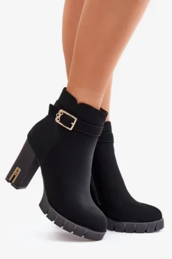 Ocieplane Botki Damskie Na Słupku Ze Złotą Klamrą Czarne Taitra