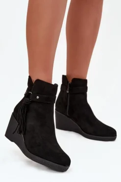 Ocieplane Botki Damskie Na Koturnie Z Frędzlami Czarne Olivarae