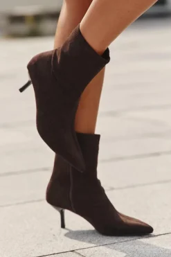 Ocieplane Botki Damskie Na Szpilce Eko Zamszowe Czekoladowe Belisse