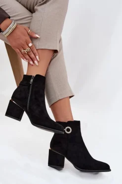 Ocieplane Botki Damskie Ze Złotymi Detalami Na Słupku Czarne Dorisse