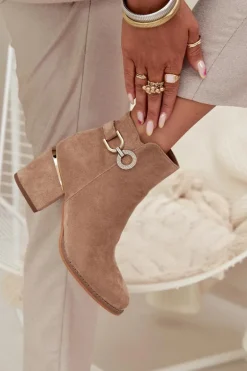 Ocieplane Botki Damskie Ze Złotymi Detalami Na Słupku Beżowe Dorisse