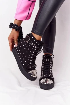 Ocieplane Botki Na Koturnie Z Dżetami Zamszowe Czarne Lu Boo