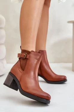 Ocieplane Botki Na Obcasie Eko Skórzane Z Klamrą Camel Eriliana