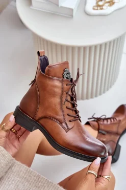 Ocieplane Botki Na Płaskim Obcasie Z Ozdobą Camel Leonise