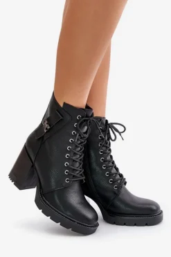 Ocieplane Botki Na Słupku Ze Złotym Detalem Czarne Ivarisse