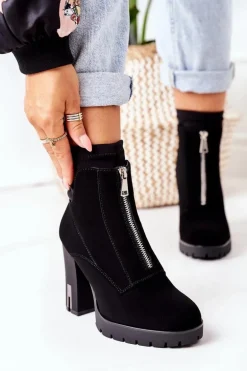 Ocieplane Botki Na Słupku Czarne Wonder Woman