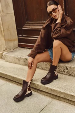 Ocieplane Botki Sztyblety Damskie Ze Złotym Detalem W Łaty Brązowe Priscilla