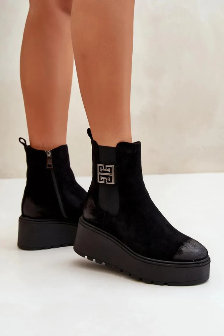 Ocieplane Botki Sztyblety Damskie Na Koturnie I Platformie Z Eko Zamszu Czarne Vinceza 58339