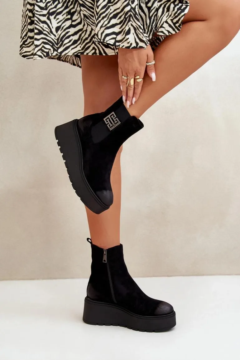 Ocieplane Botki Sztyblety Damskie Na Koturnie I Platformie Z Eko Zamszu Czarne Vinceza 58339