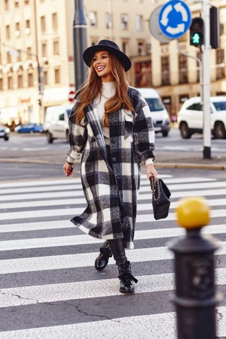 Ocieplane Botki Z Metalowymi Perełkami I Wstążką Czarne Perla