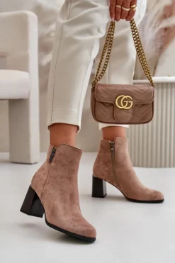 Ocieplane Eko Zamszowe Botki Damskie Na Słupku Zapinane Na Zamek Brązowe Erillia