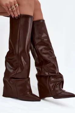 Ocieplane Kozaki Damskie Z Wywiniętą Cholewką Na Słupku Czekoladowe Elivira