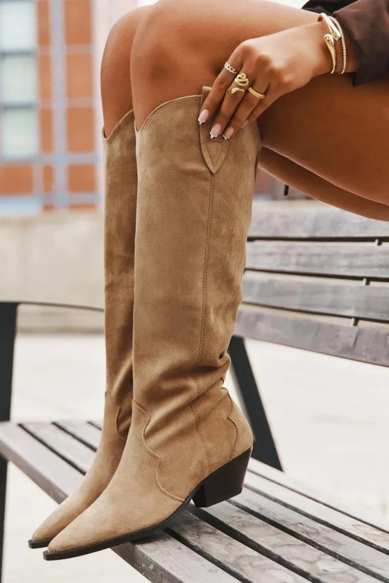 Ocieplane Kozaki Kowbojki Na Obcasie Z Eko Zamszu Beżowe Jovianne