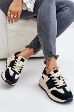 Ocieplane Sneakersy Damskie Skórzane Big Star OO274A318 HI-POLY SYSTEM Czarne