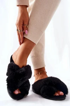 Papcie Damskie Z Futerkiem Czarne Colette