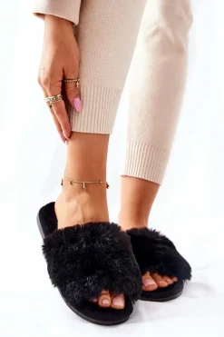 Papcie Damskie Z Futerkiem Czarne Trusted