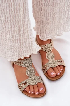 Płaskie Sandały Damskie Z Koronkowym Wzorem Artiker 56C1281 Złote