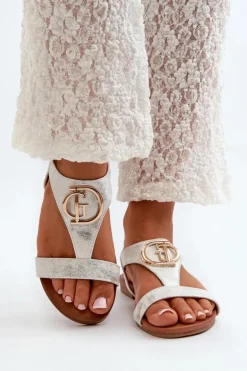 Płaskie Sandały Damskie Ze Złotą Ozdobą S.Barski KV27-051 Biało-Srebrne