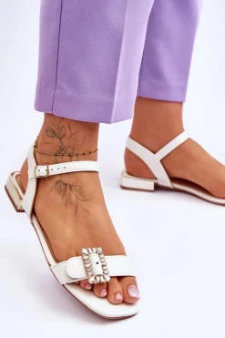 Płaskie Sandały Na Złotym Obcasie Białe Mindley