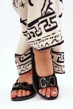 Płaskie Sandały Z Ozdobą Eko Zamszowe Czarne Lilria