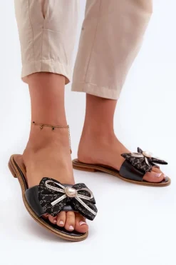 Płaskie Skórzane Klapki Damskie Z Kokardą Laura Messi 2791 Czarne