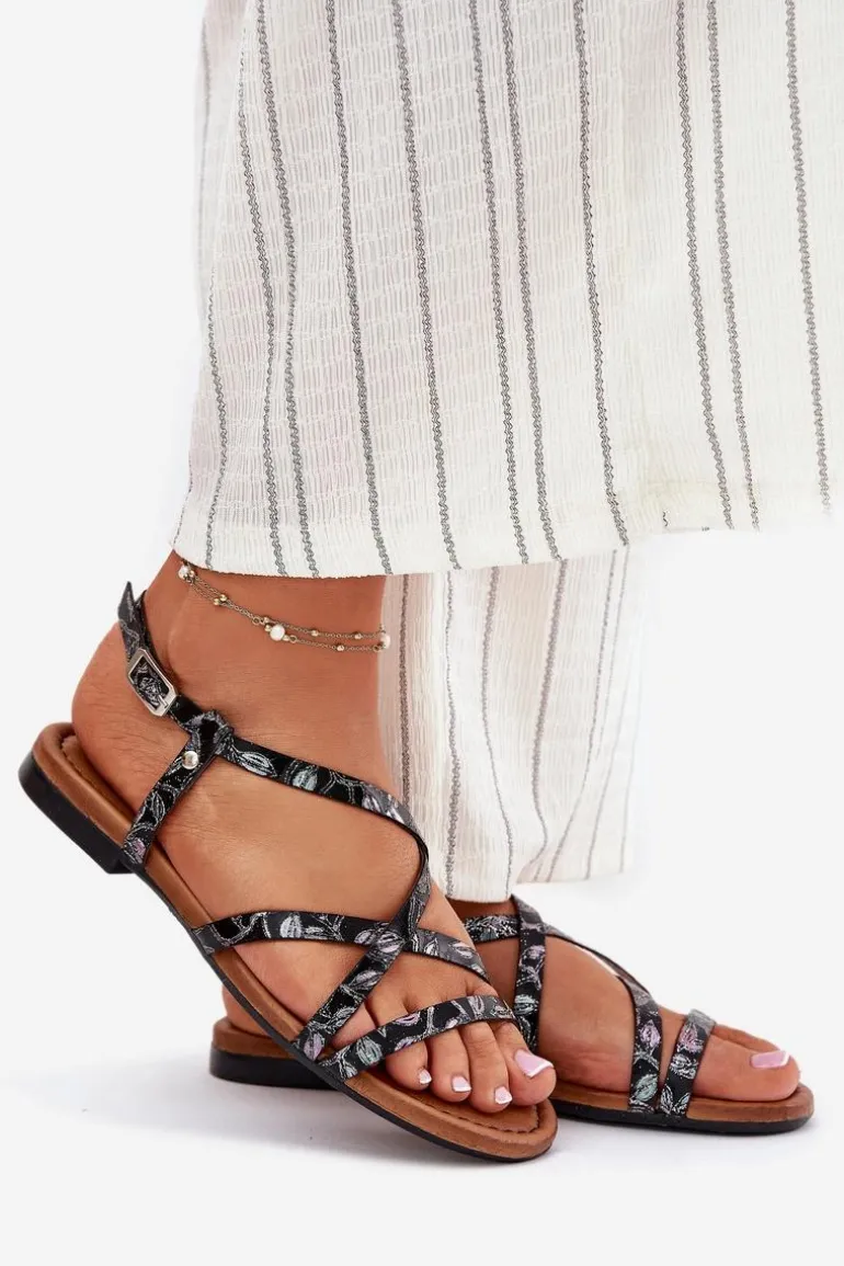 Płaskie Skórzane Sandały Damskie Maciejka 06635-05 Czarne