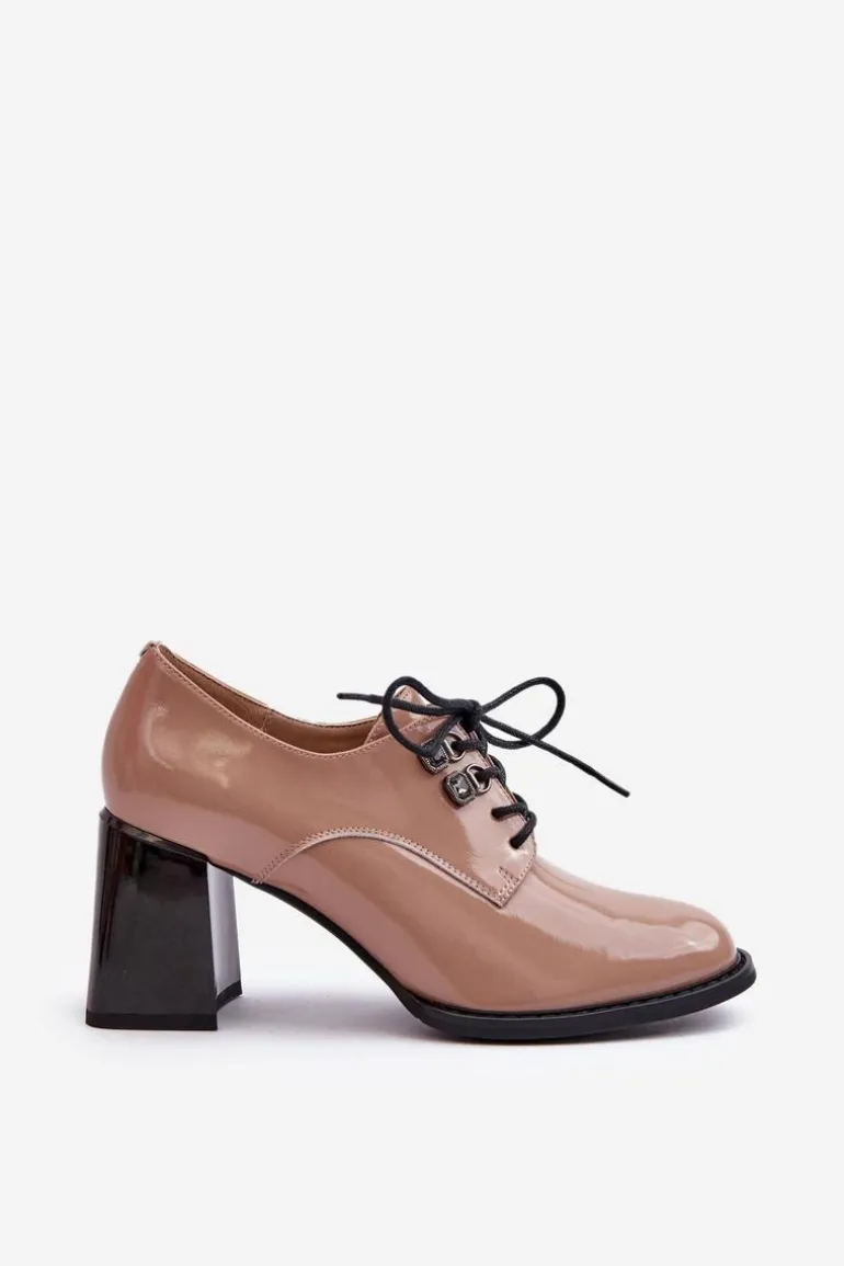 Półbuty Damskie Lakierowane Na Słupku Beżowe Nelione