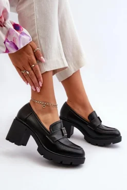 Półbuty Damskie Na Masywnym Obcasie Z Ozdobą Czarne Ranunca