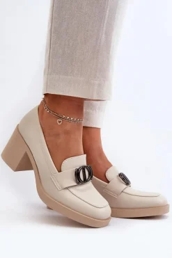 Półbuty Damskie Na Obcasie Z Ozdobą Beżowe Nedarea