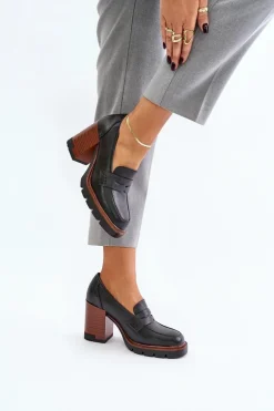 Półbuty Damskie Na Obcasie Słupku Z Eko Skóry Czarne Vinceza 58105