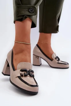 Półbuty Damskie Na Słupku Lakierowane Beżowe D&A MR38-973