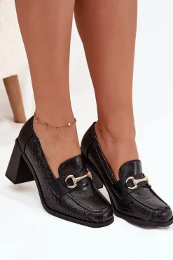 Półbuty Damskie Na Słupku Z Tłoczeniem I Złotym Detalem Czarne Novella