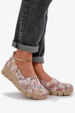 Półbuty Damskie Z Ażurowym Wzorem Na Koturnie Multikolor Lisvia