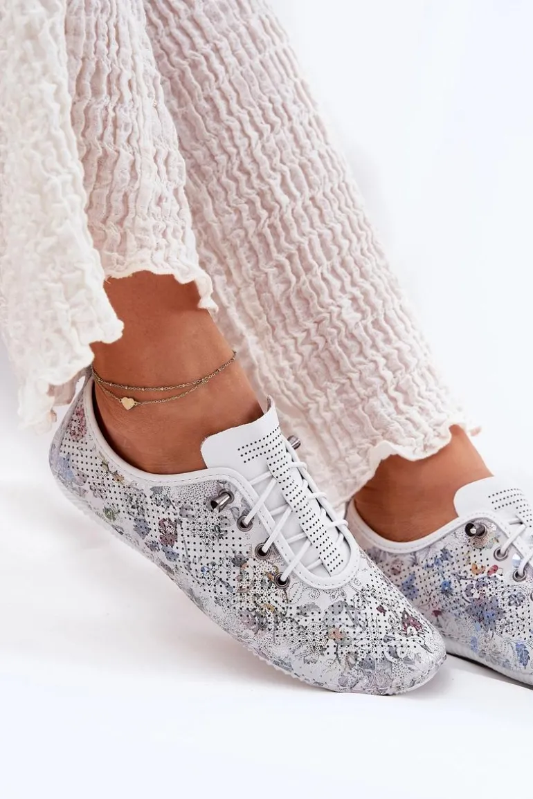 Półbuty Damskie Ze Skóry Naturalnej Wzorzyste Artiker 56C2688 Białe